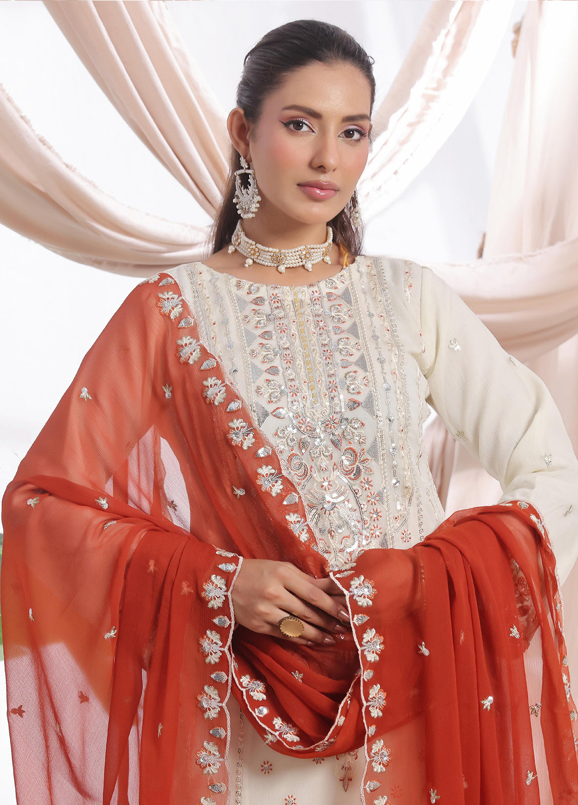 Aaina By Bin Hameed Luxury Embroidered Chiffon Unstitched 3 Piece