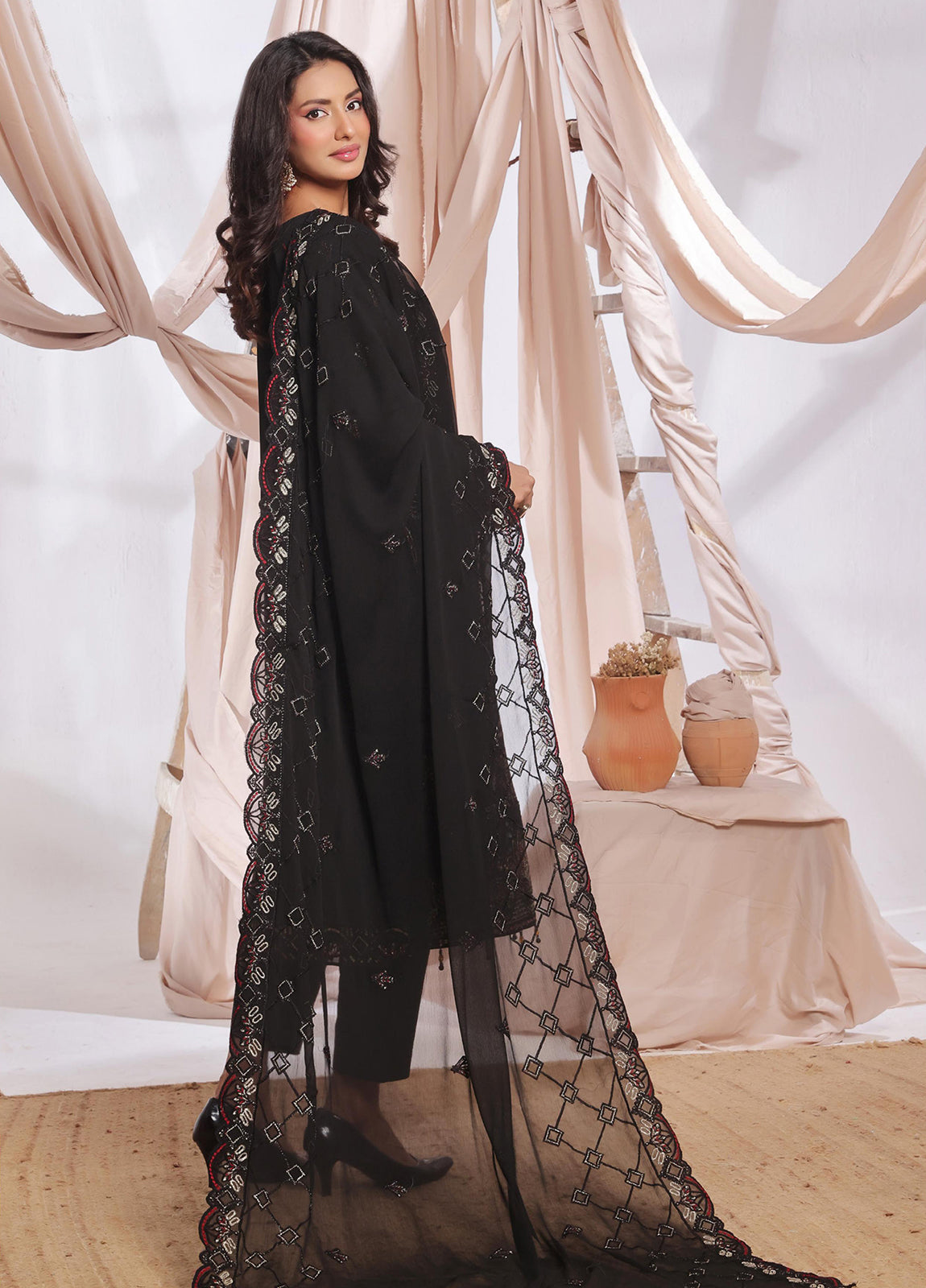 Aaina By Bin Hameed Luxury Embroidered Chiffon Unstitched 3 Piece