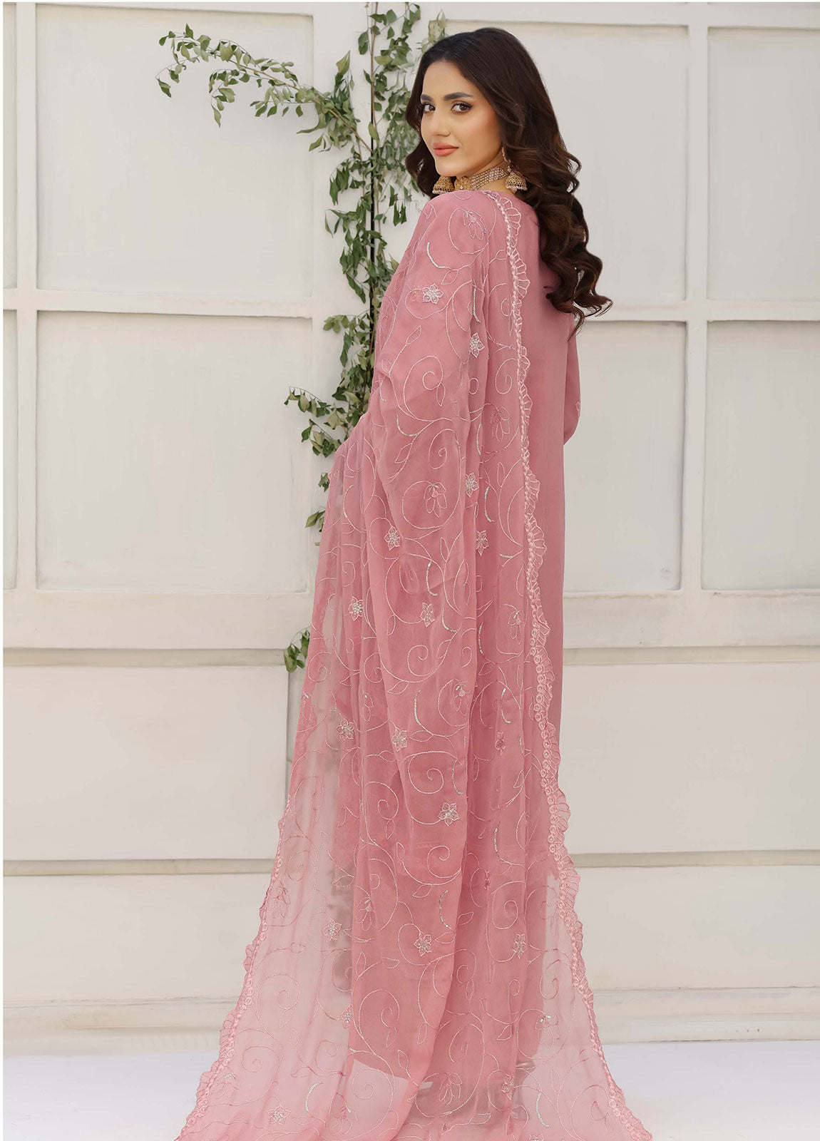 Lavish by Bin Hameed Luxury Embroidered Chiffon Semi-Stitched 3Pcs