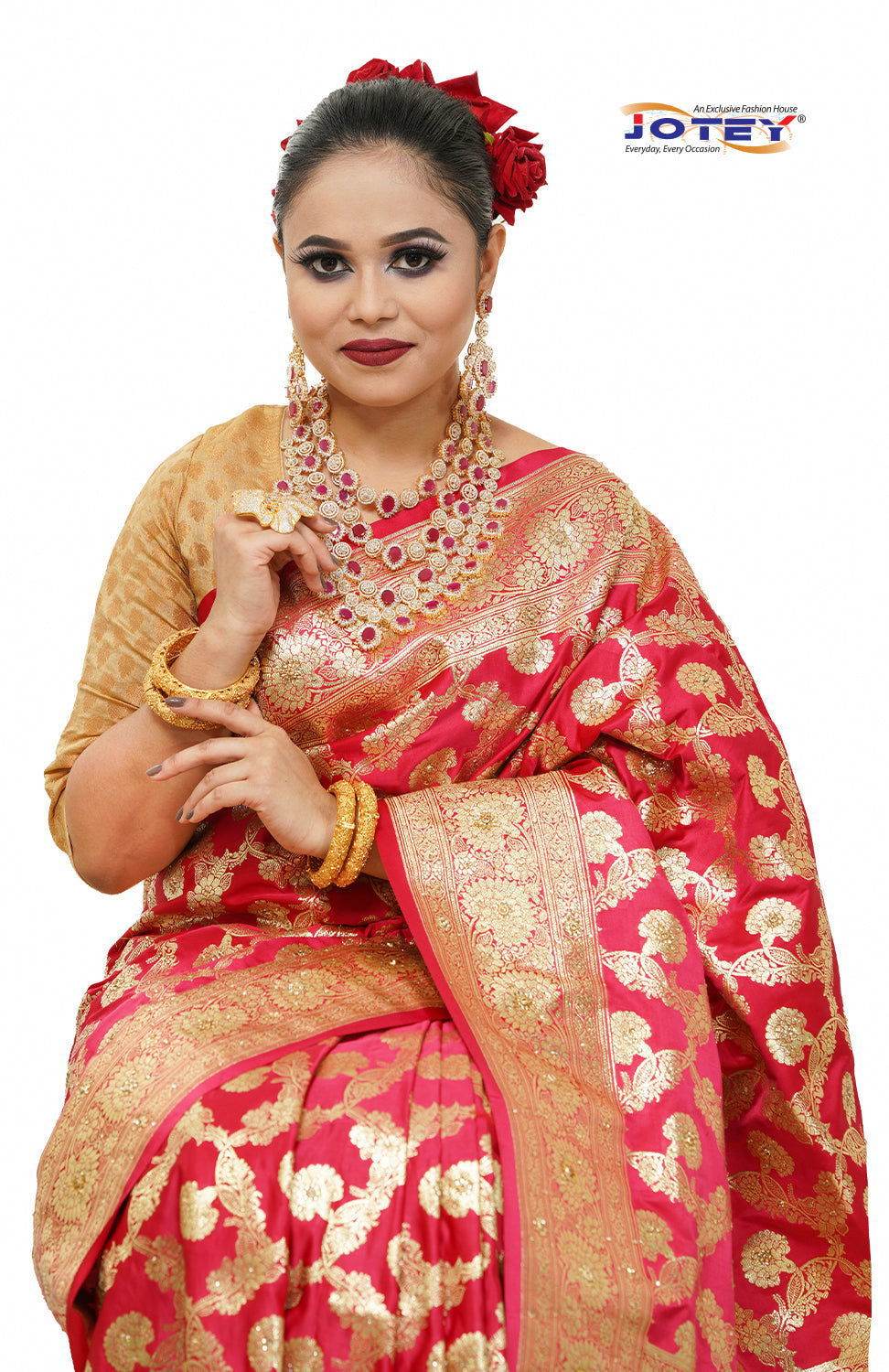 Floral Woven Pure Banarasi Silk Saree in Hot Pink
