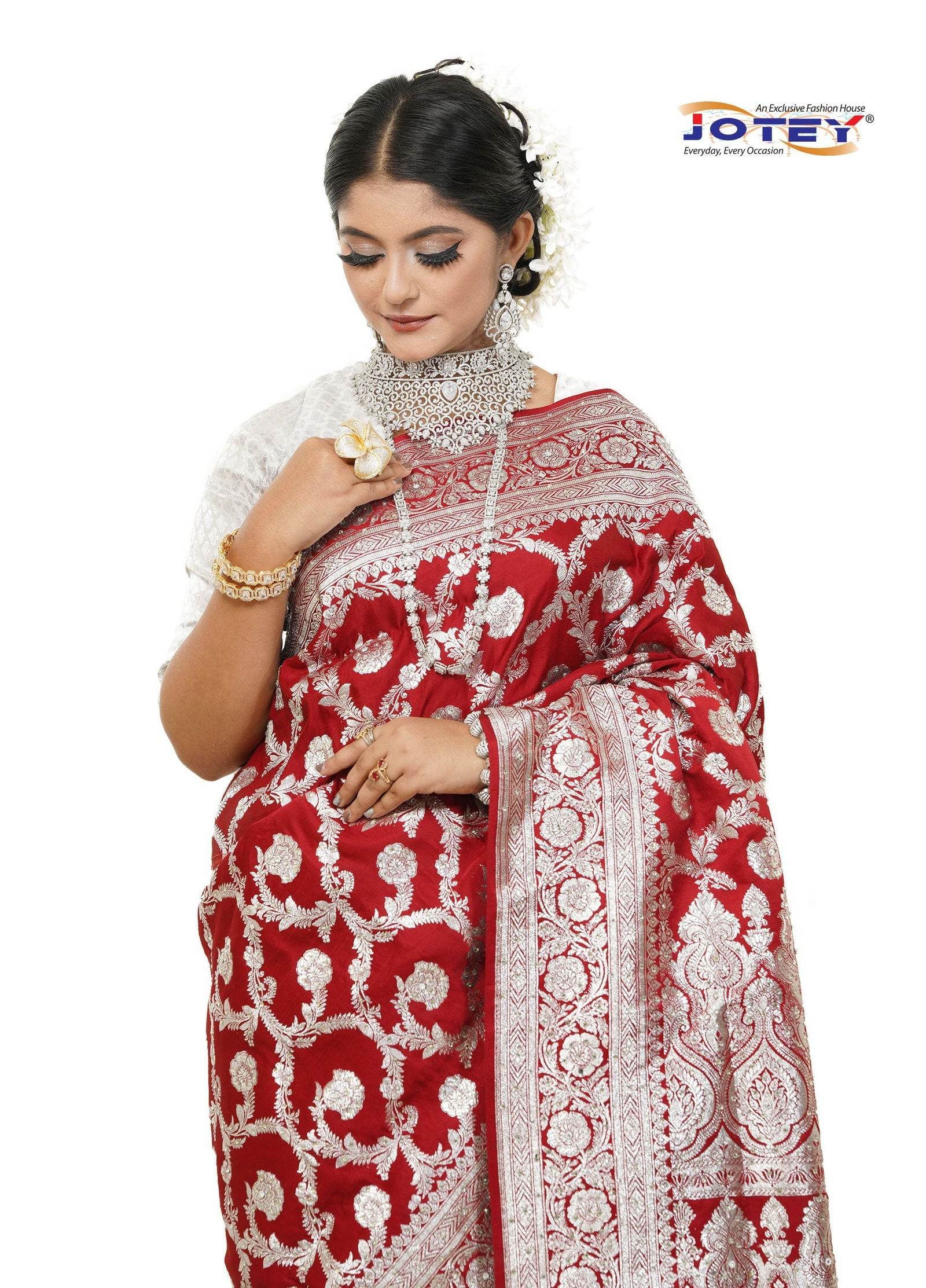 Maroon Floral Woven Pure Banarasi Silk Saree