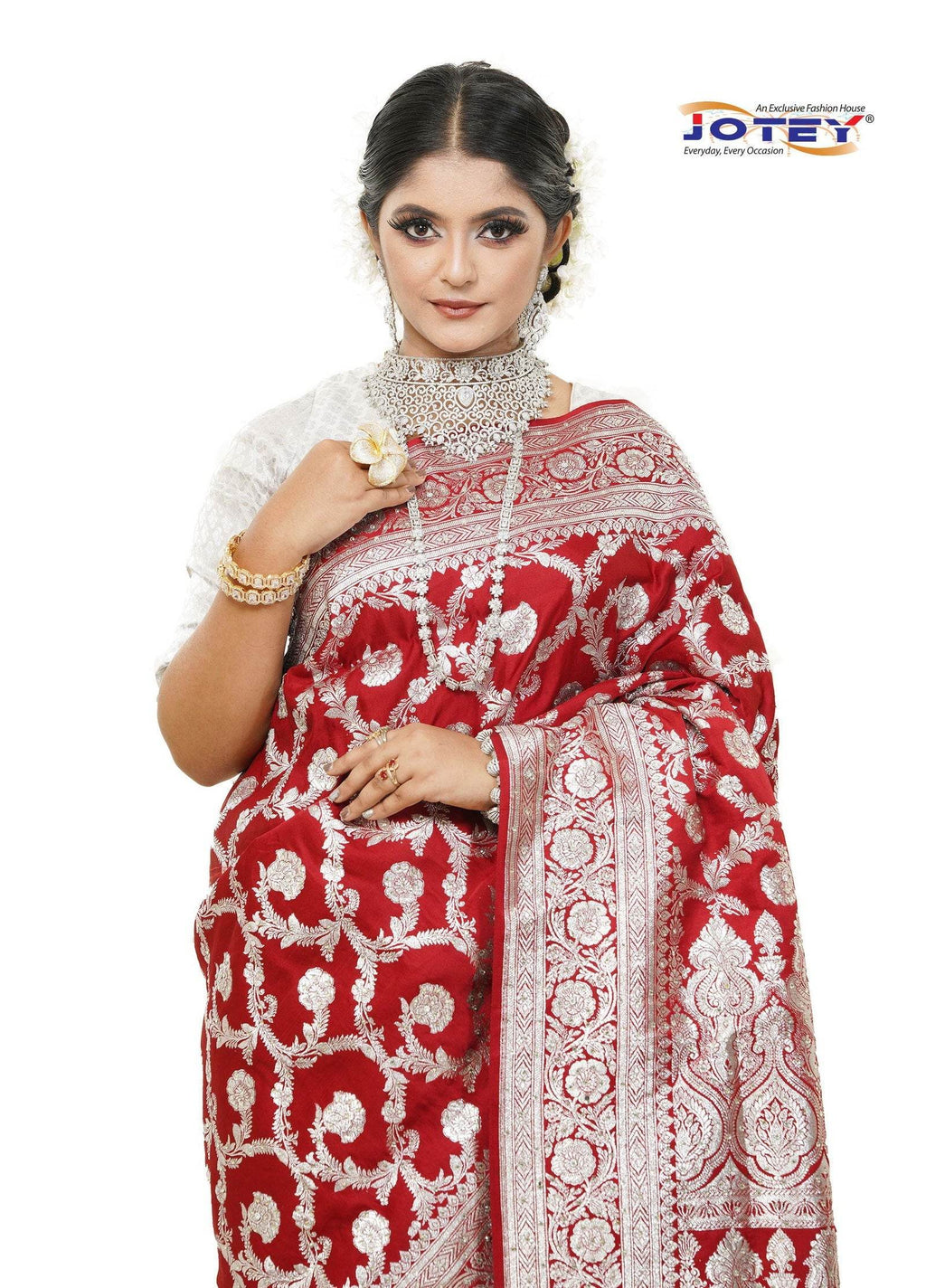 Maroon Floral Woven Pure Banarasi Silk Saree
