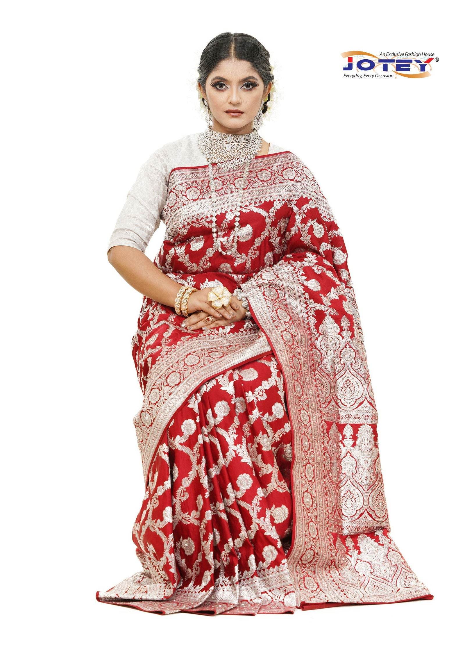 Maroon Floral Woven Pure Banarasi Silk Saree